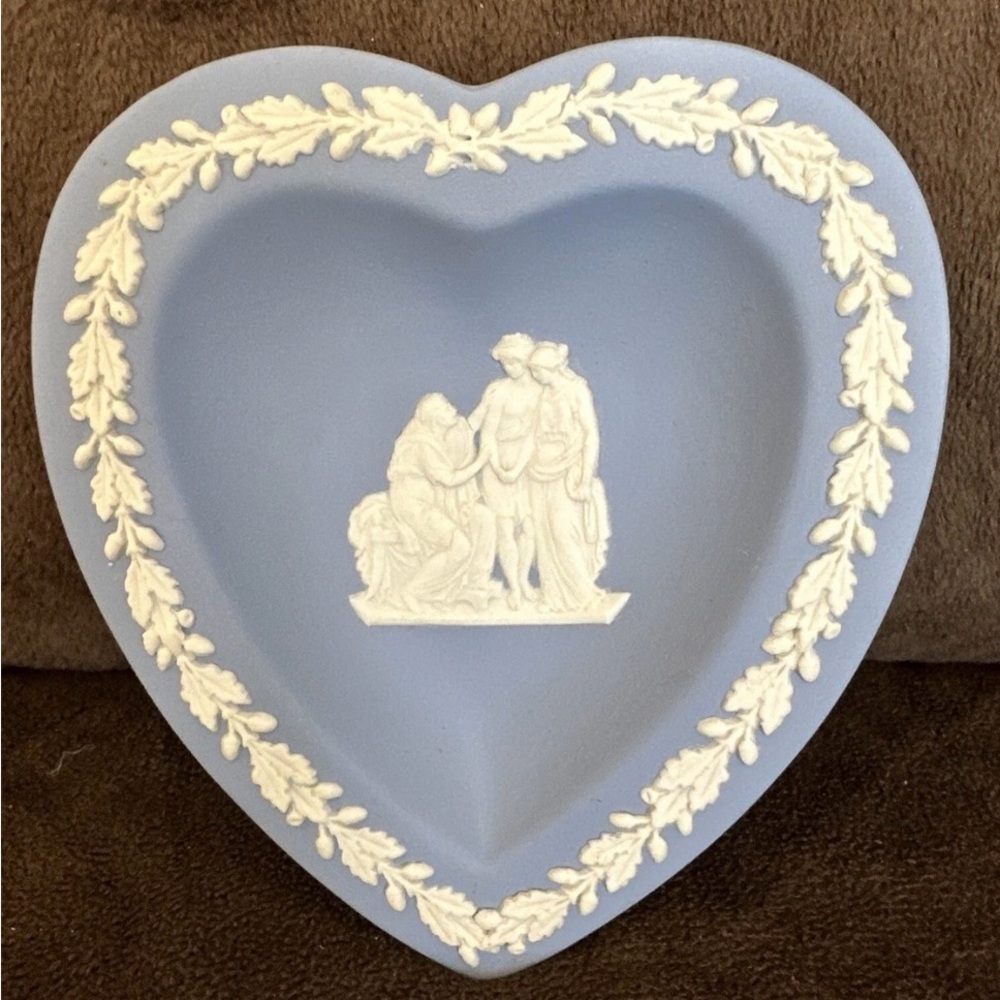 Wedgwood Gray Decorative Dish